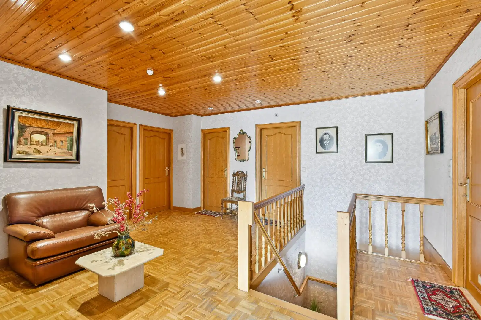 Alleenstaande villa op ruim perceel van 854 m2 in rustige woonwijk te Gistel foto 11