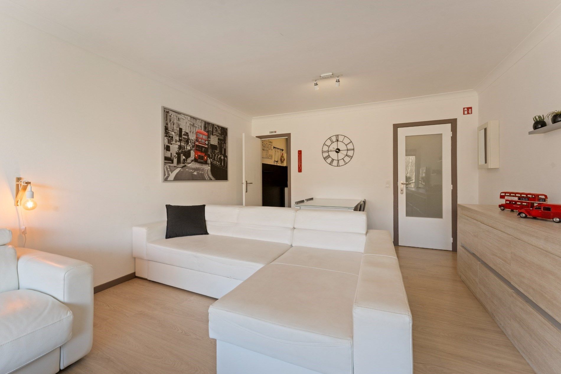 Gebruiksklare studio met open zichten te Blankenberge foto 7
