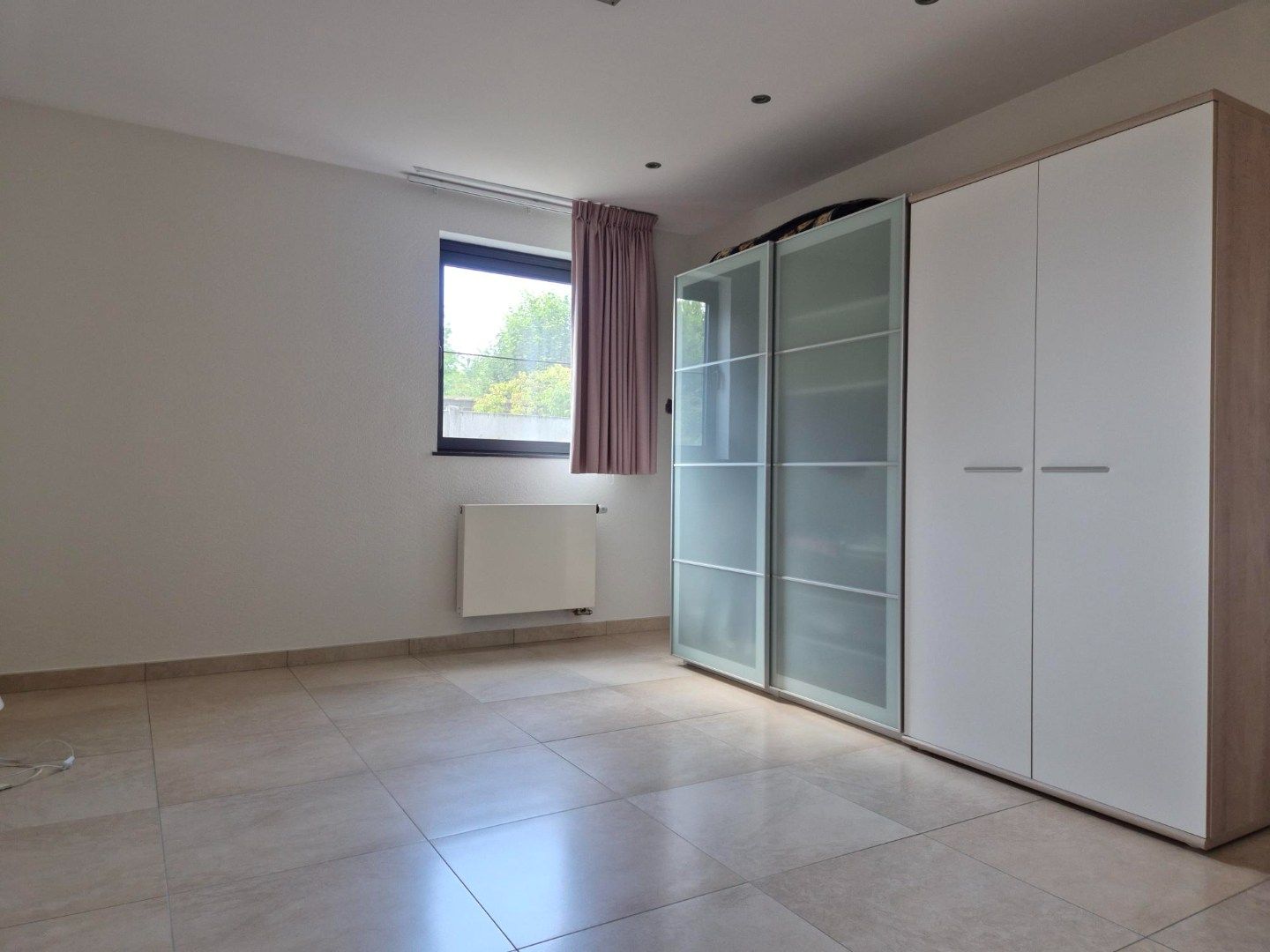 Appartement met tuintje en garage foto 7