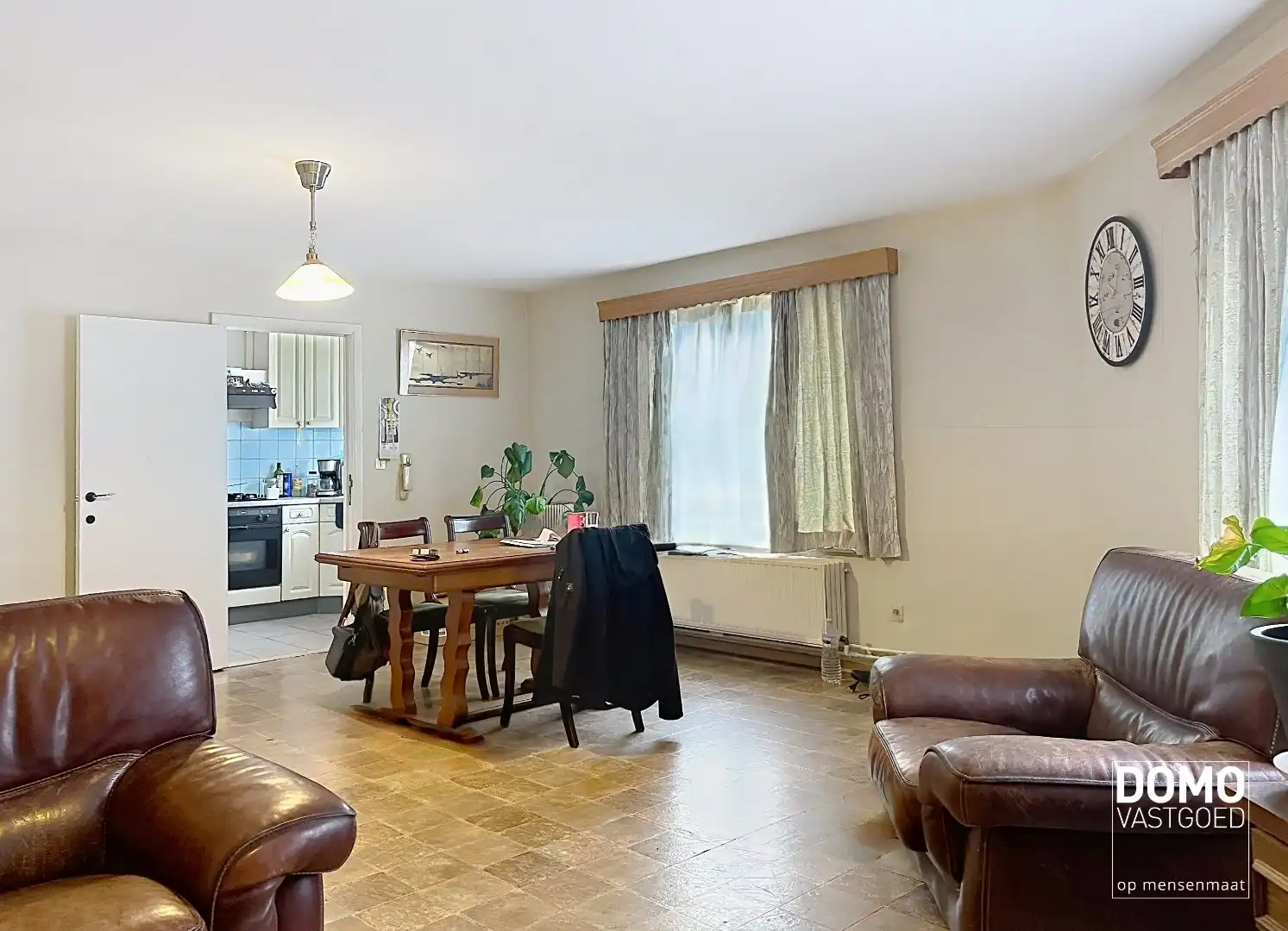 CENTRAAL GELEGEN APPARTEMENT TE HASSELT MET 1 SLAAPKAMER foto 6