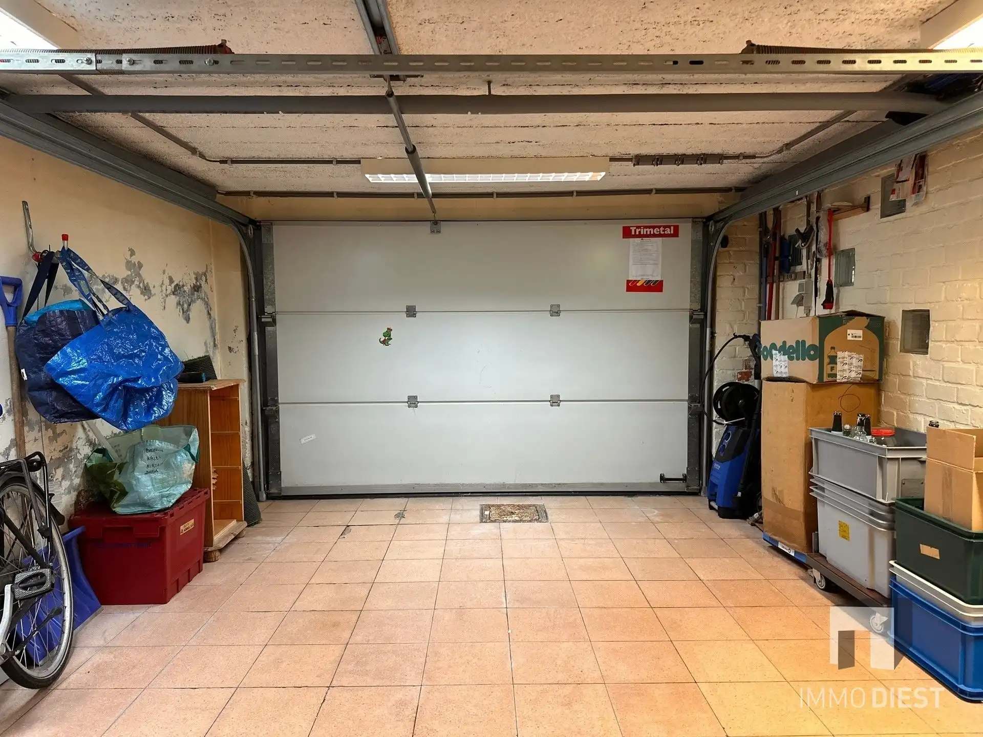 Zonnige woning met 3 slpks, garage en tuin foto 27