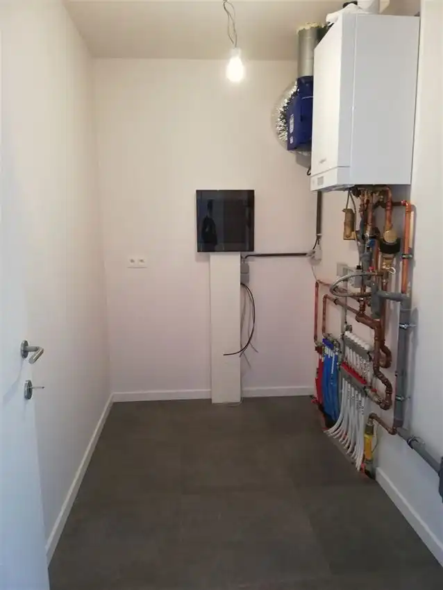 Enorm tof appartement met autostaanplaats nabij cc den egger foto 19