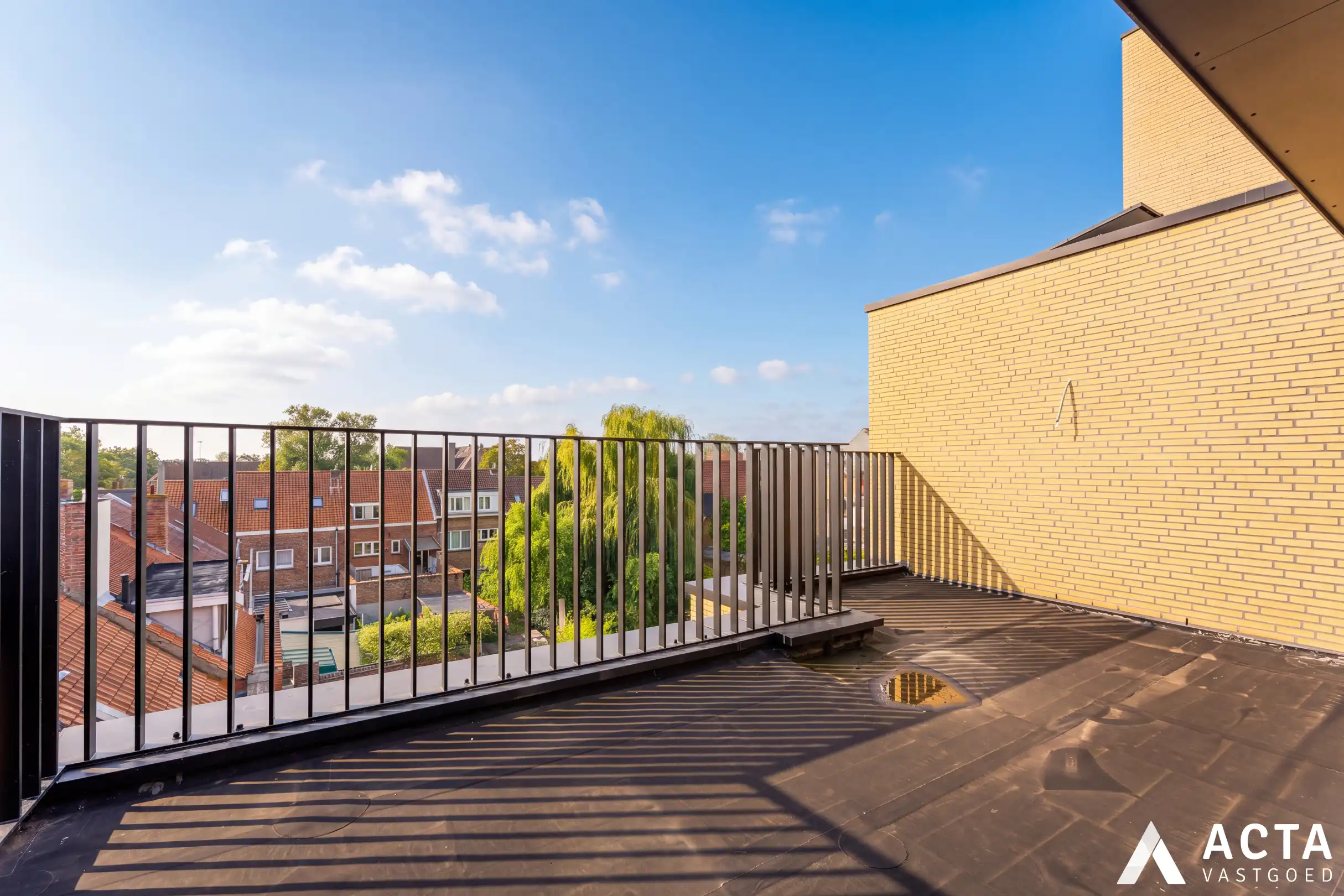 Stijlvol nieuwbouwappartement met 3 slaapkamers en ruim zonneterras foto 3