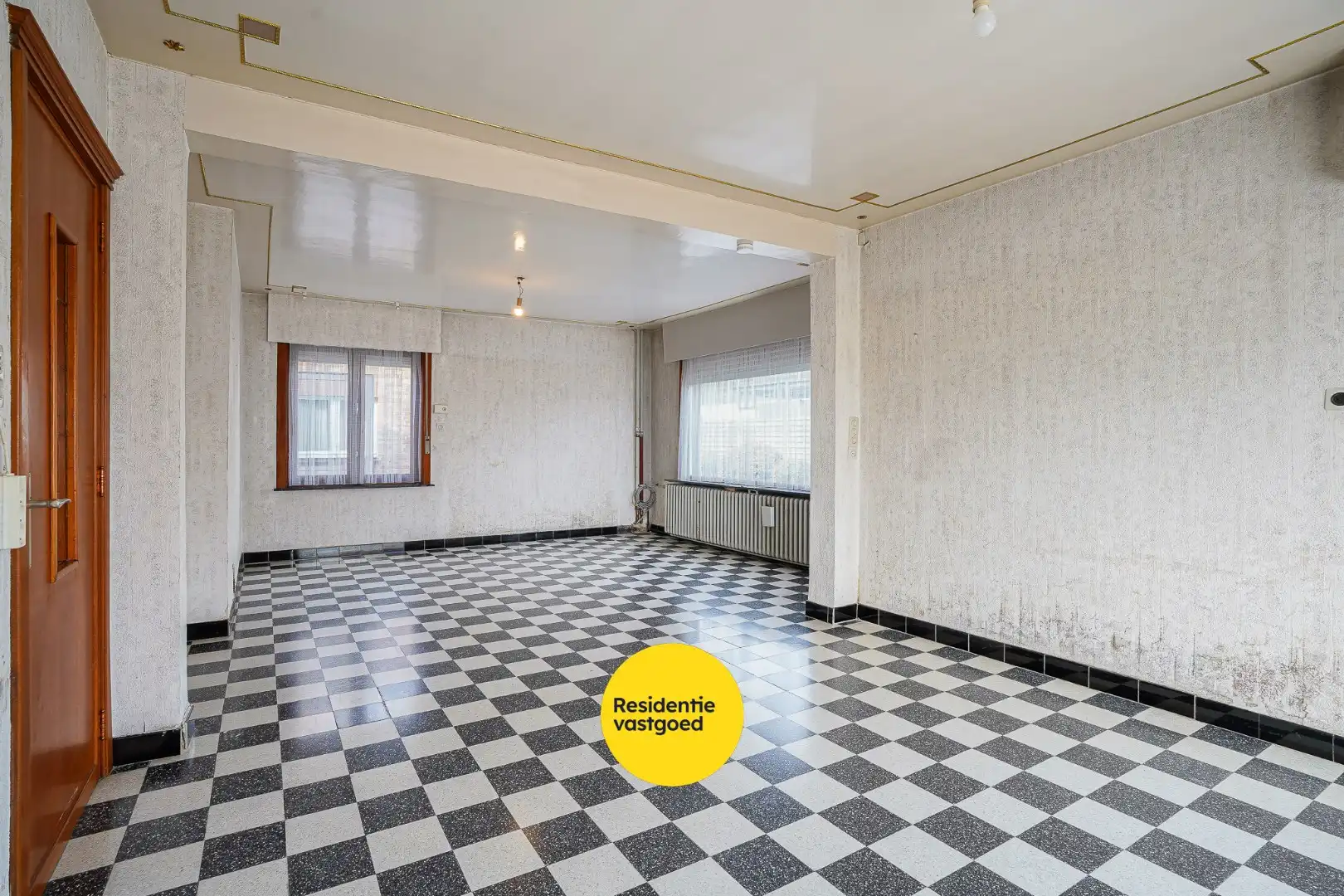 Te renoveren half-open bebouwing in Zerkegem foto 6