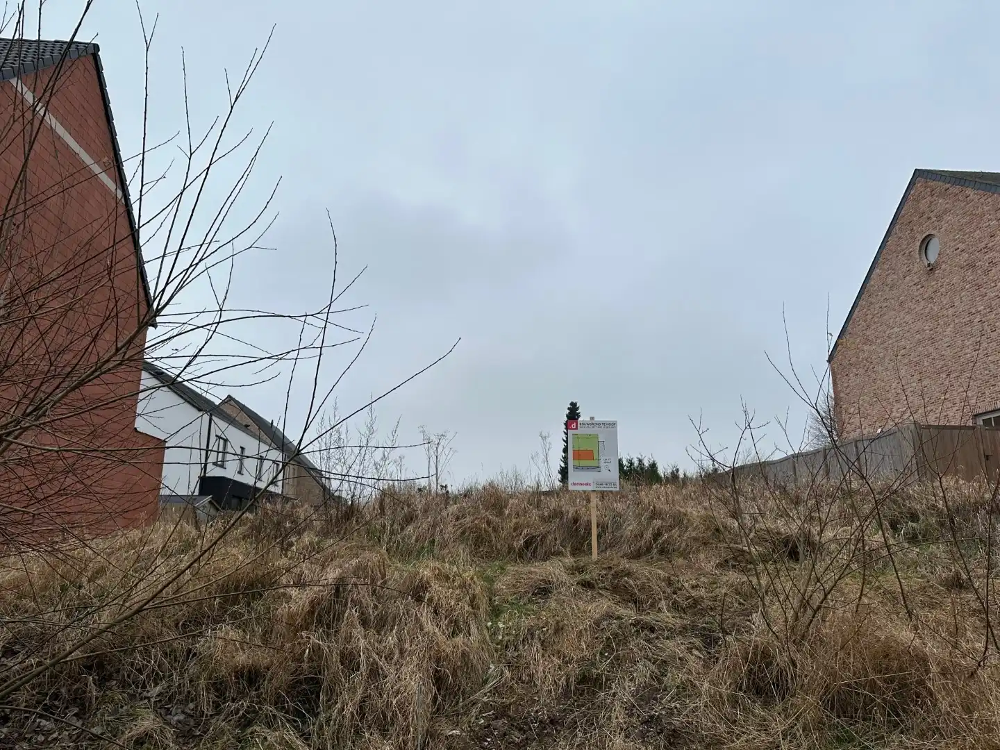 Bouwgrond voor halfopen bebouwing in Heers foto 2