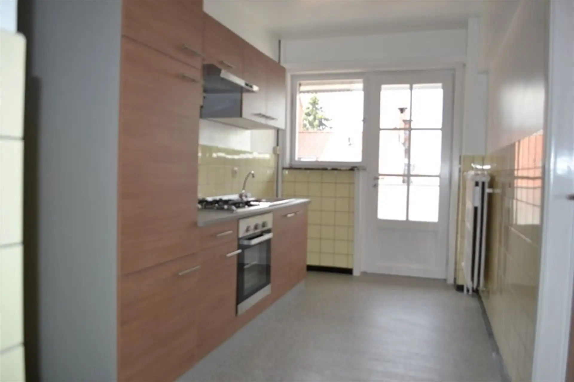 1SK gerenoveerd apartement met balcons - Schaerbeek  foto 9