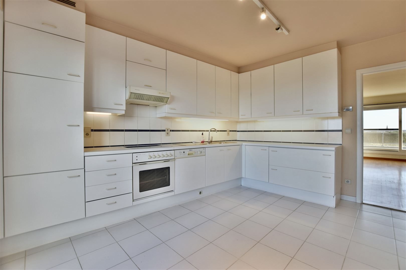 Ruim dakappartement met fantastisch zicht in het hartje van Dendermonde  foto 10