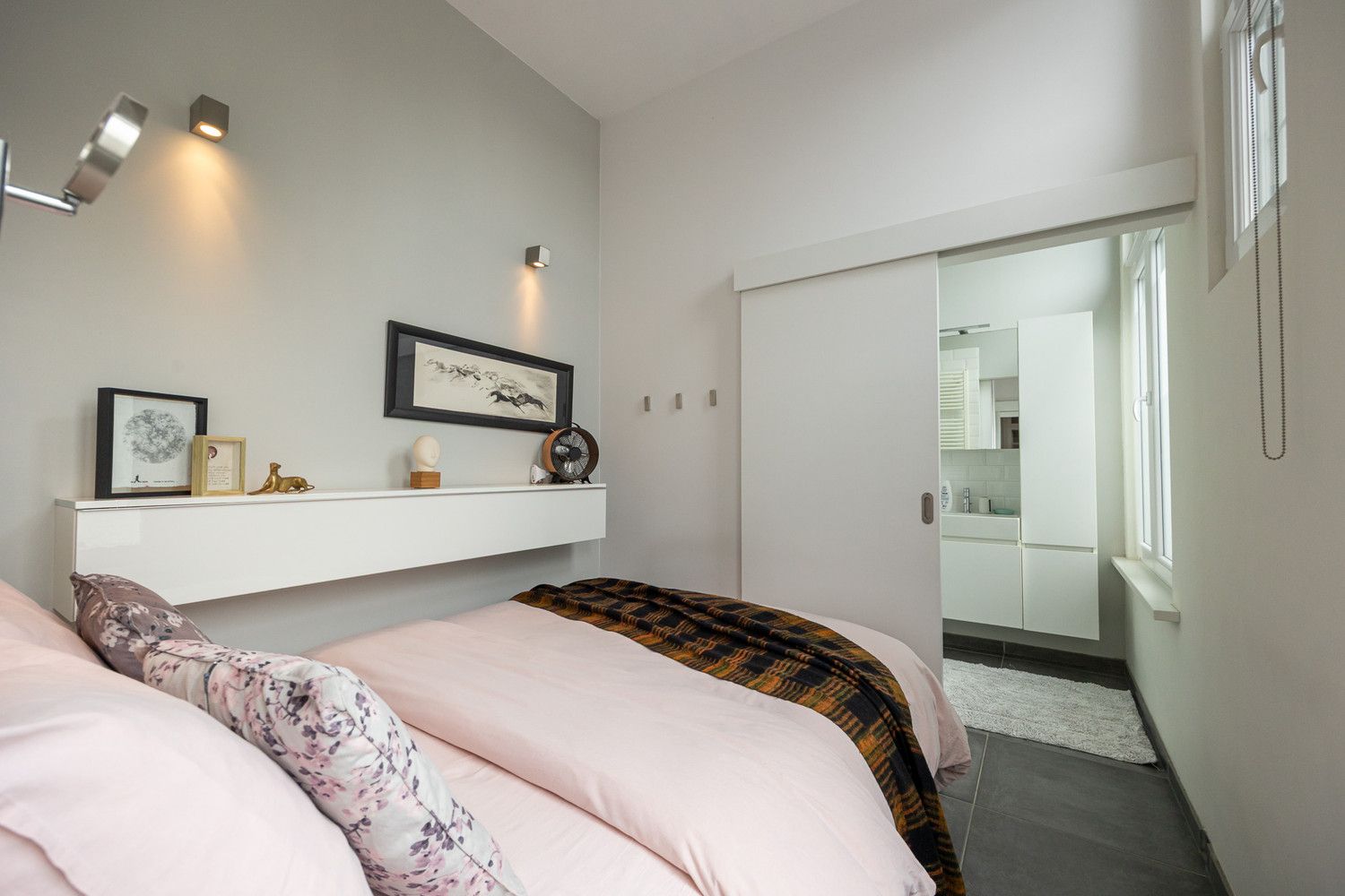 Prachtige gerenoveerde herenwoning van 341 m² in hartje Antwerpen met tal van mogelijkheden: combi wonen/werken of gedeeltelijke verhuurmogelijkheden foto 31