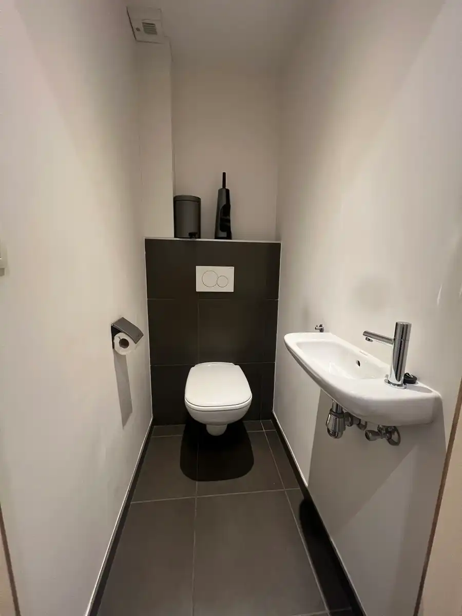 Ruim instapklaar 2 slaapkamer-appartement. foto 7