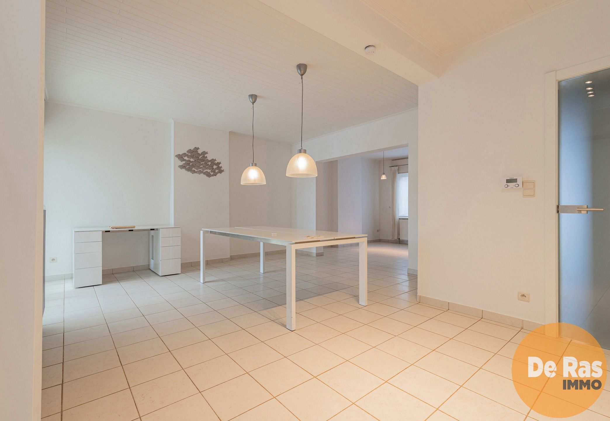  ERONDEGEM- Instapklare woning met grote tuin  foto 3