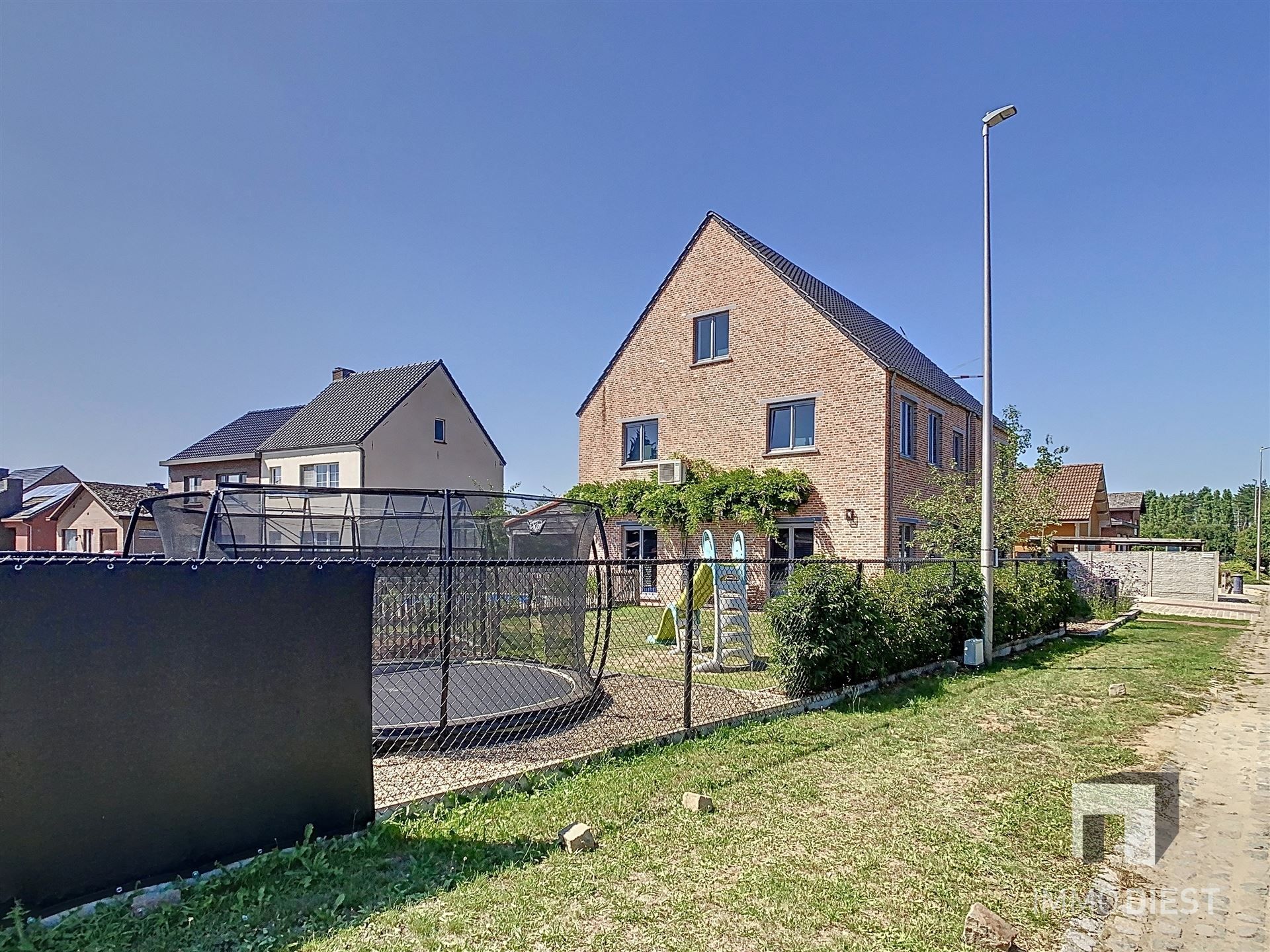 Stijlvolle pastorijwoning met 6 slaapkamers in Vorst op 5a 48ca, pure charme en ruimte! foto 47