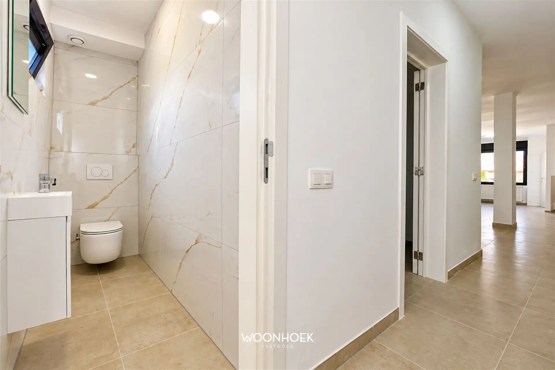 Gerenoveerde, 5 slaapkamer woning anno 2026 met label B! foto 19