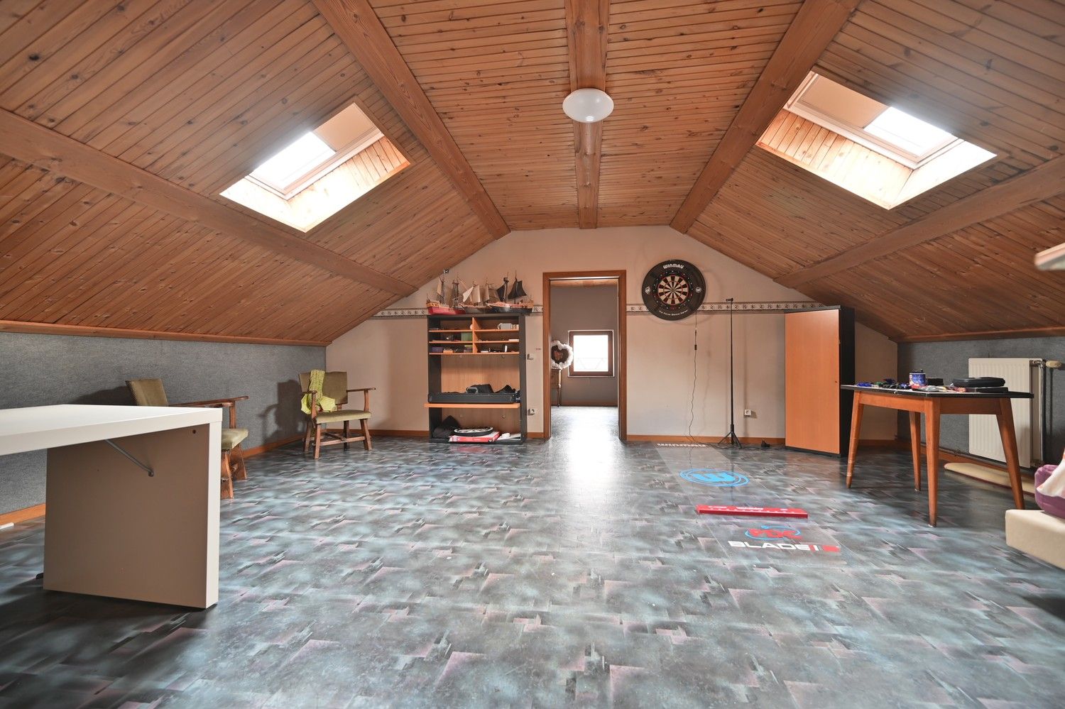 Ruime, charmante bungalow, op een unieke toplocatie in Zutendaal-Wiemesmeer foto 25