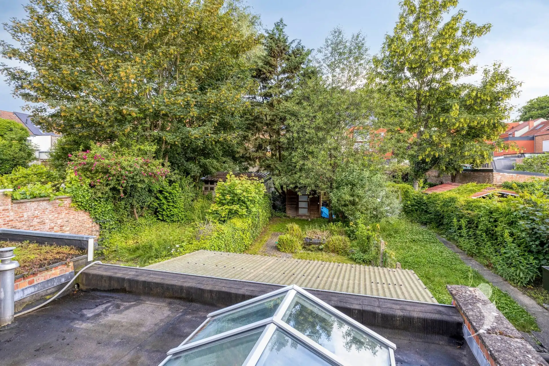 Fijne stadswoning met tuin foto 16
