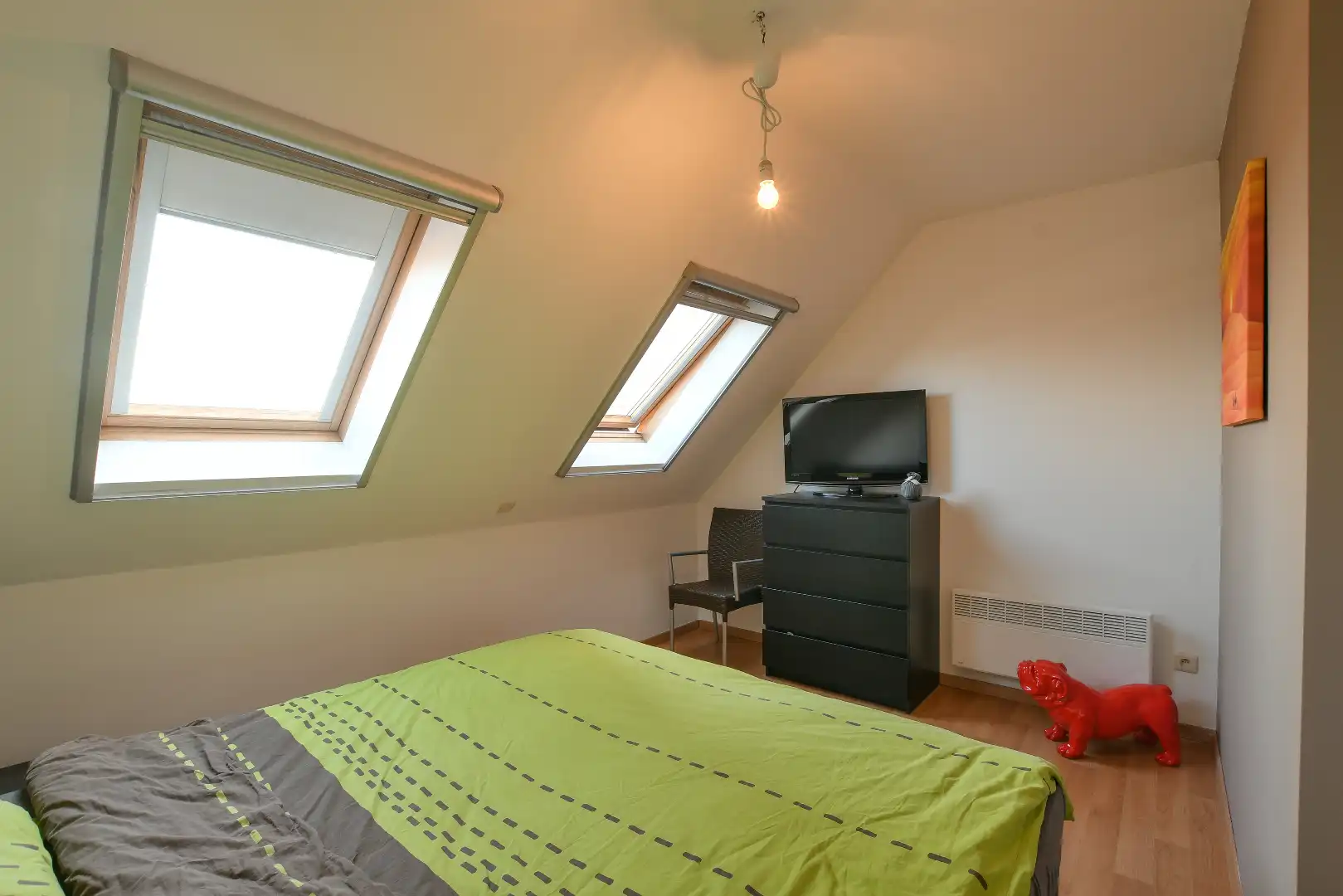 Mooi duplexappartement met 2 slaapkamers, zonnig terras en veel bergruimte te Oostende foto 11