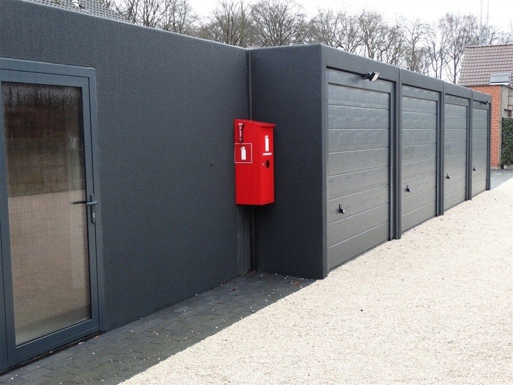  2 slpk appartement met groot terras, tuin, garage en staanplaats foto 14