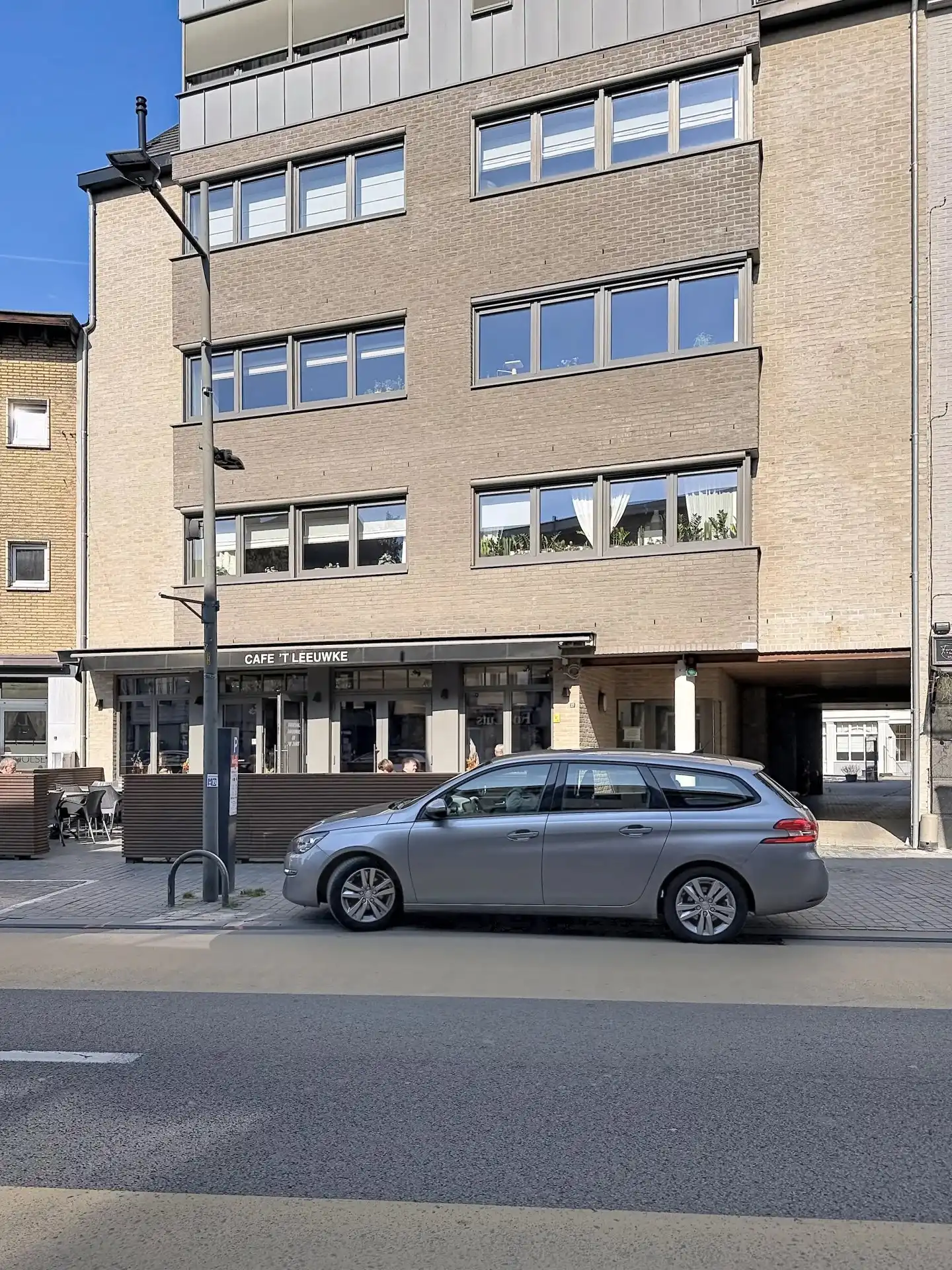 Ruim energiezuinig en verzorgd appartement met 2 slaapkamers en terras. foto 23
