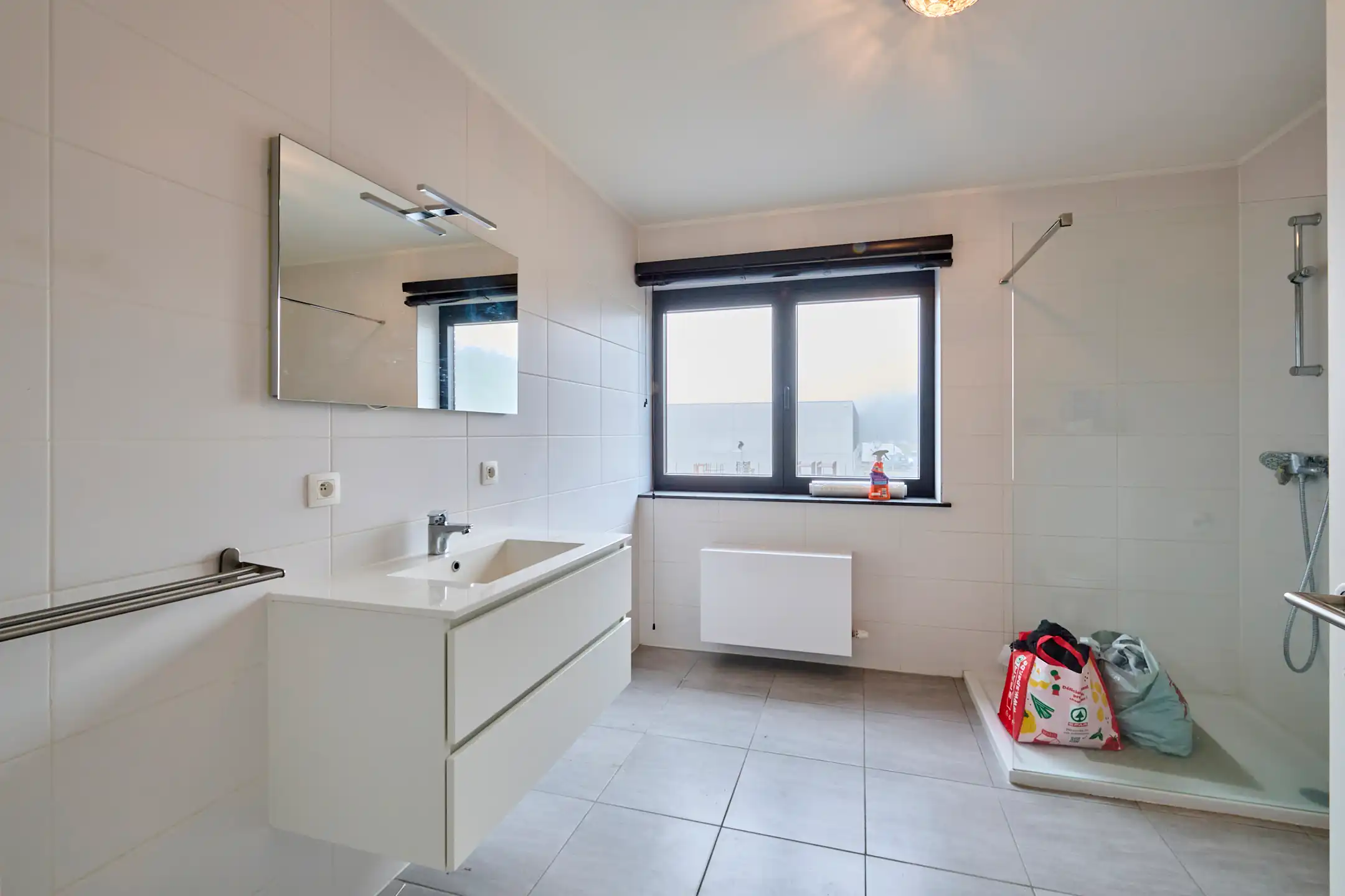 Multifunctioneel bedrijfsgebouw op Genk-Zuid foto 28