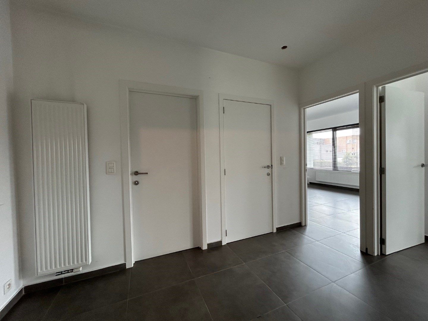 RUIM INSTAPKLAAR GOED ONDERHOUD APPARTEMENT MET STAANPLAATS  foto 6