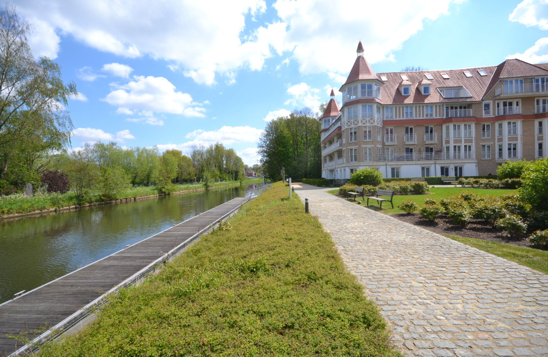 2-slpk appartement + parkeerpl. met iddylische locatie. foto 31