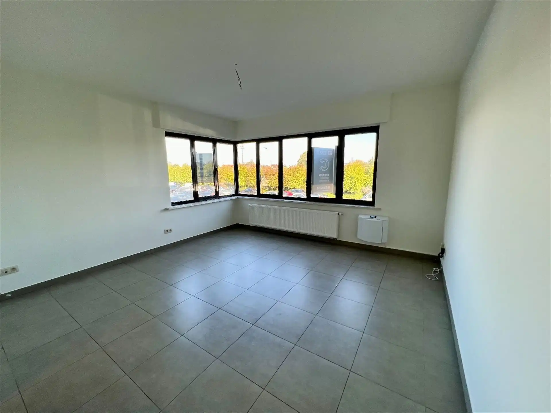 Ruim duplex-appartement met 1 slpk en bew. opp. van 70 m² op centrale ligging te Lier! foto 2