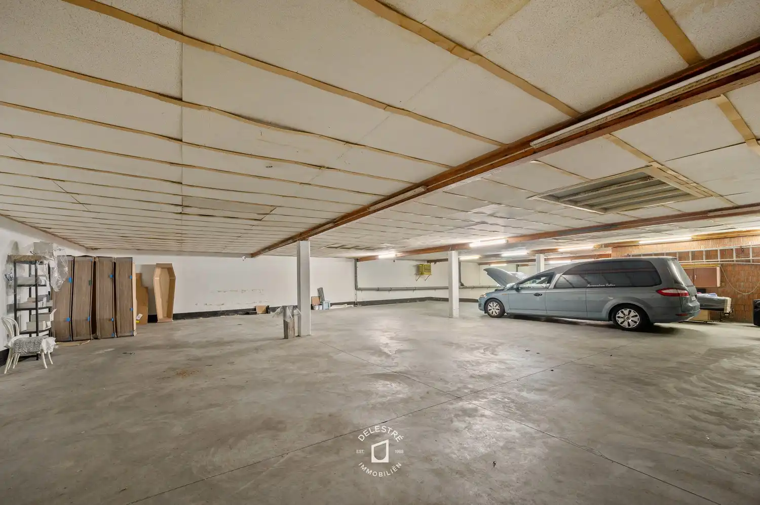 Multifunctioneel gebouw te koop op commerciële topligging te Onkerzele foto 13