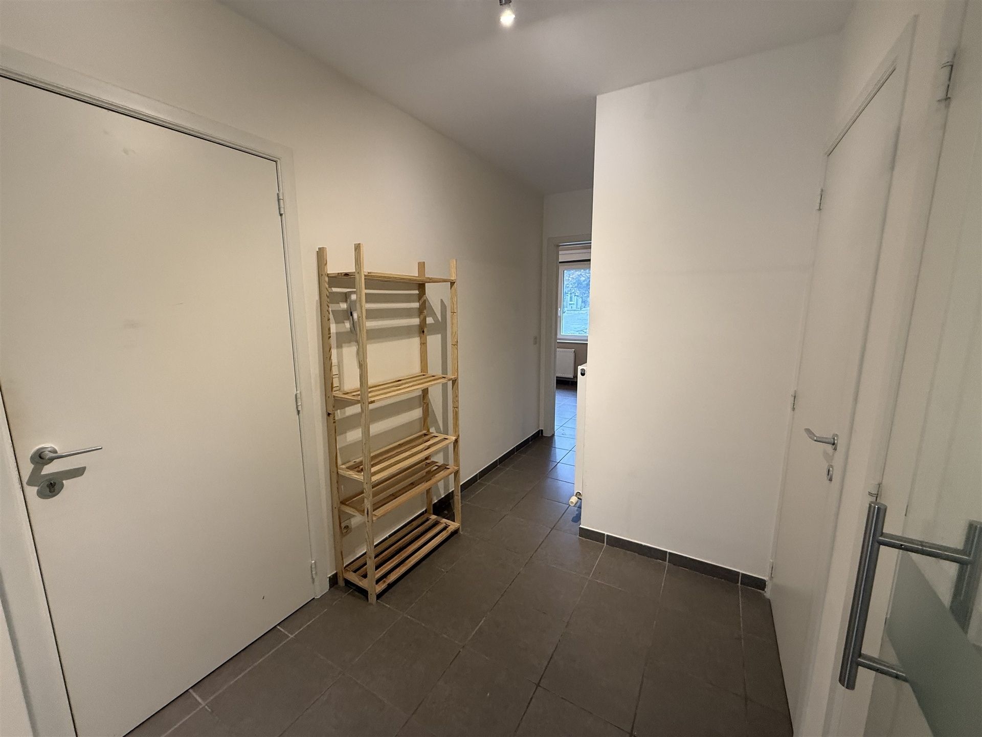 BEZOEKEN VOLZET: Gelijkvloersappartement met twee slaapkamers foto 13