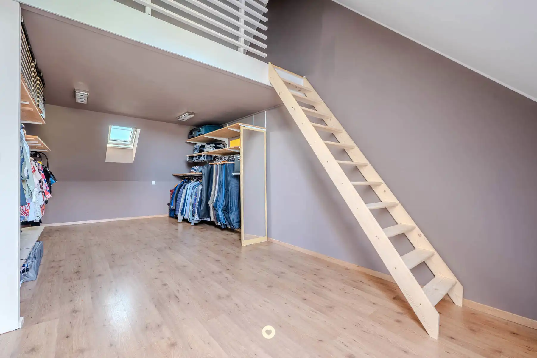 Karaktervolle hoeve met zwembad, bijgebouw op 1.300 m² grond foto 21