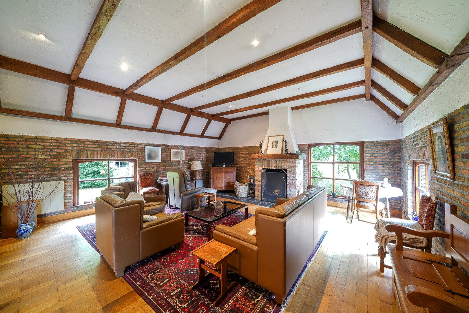 Alleenstaande woning op 2.899 m² in prachtige groene omgeving foto 8