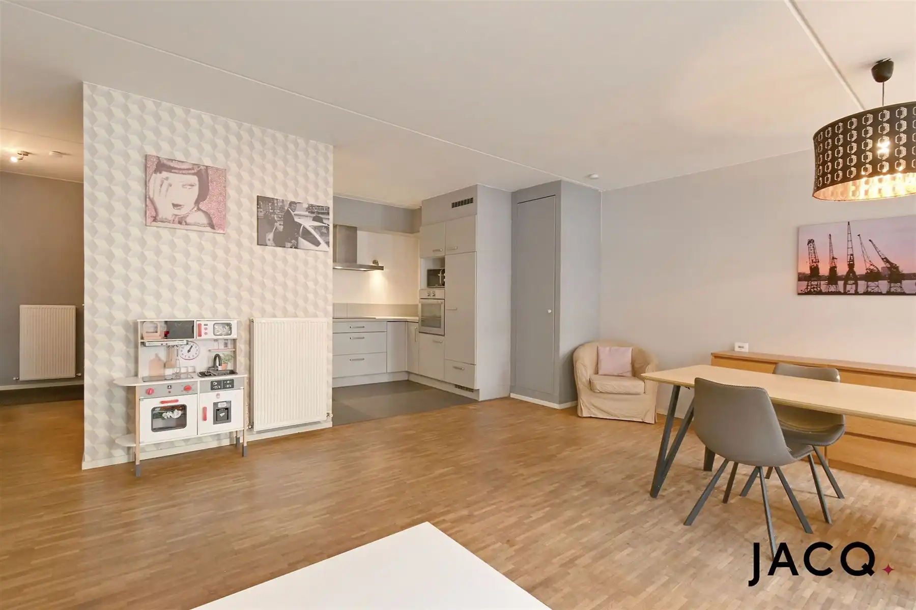 Prachtig appartement met 2 slaapkamers op het Eilandje! foto 3