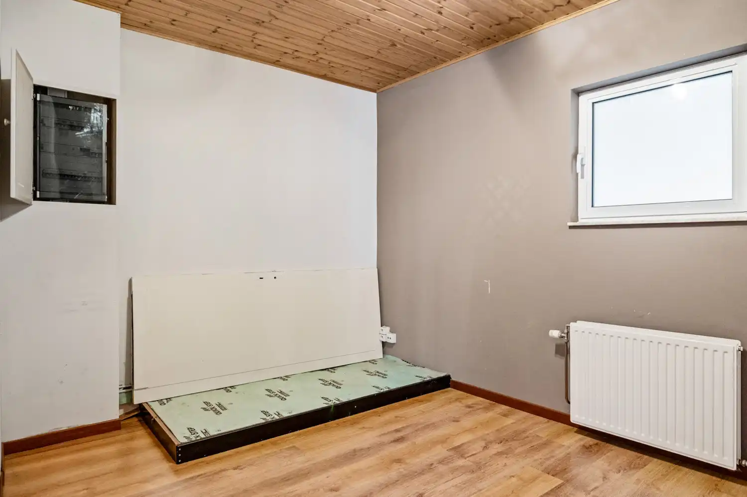 Op te frissen woning met 5 slpkrs foto 11