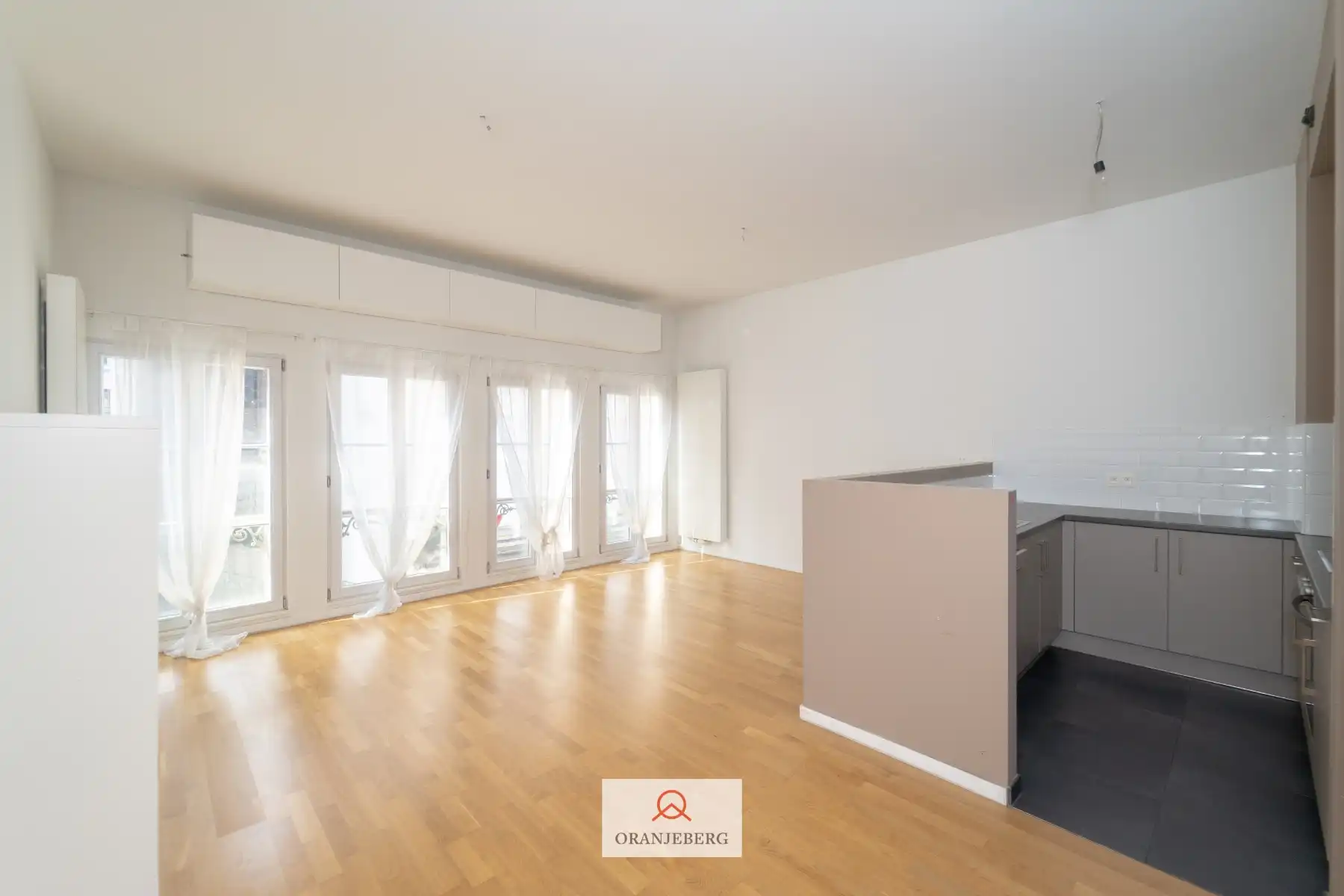 Lichtrijk appartement vlakbij Kouter foto 4