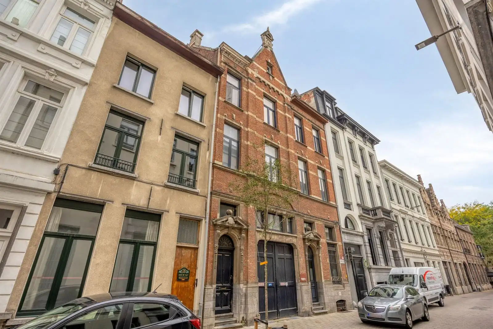 Sudio in gegeerde buurt foto 10