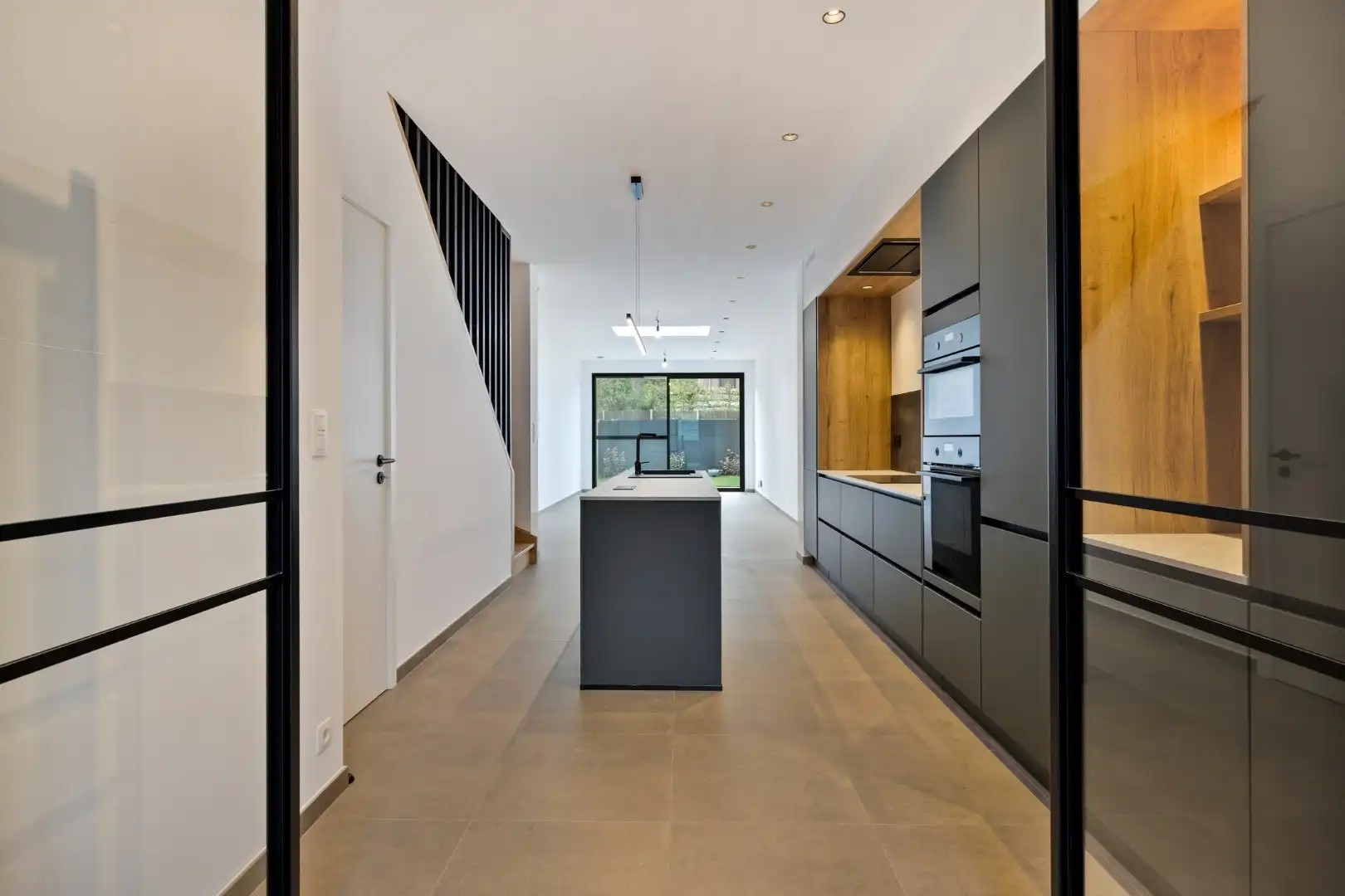 Totaal gerenoveerde woning met 3 slaapkamers, 2 badkamers, tuin en terras in Kessel-Lo! – EPC 14 kWh/m² - bewoonbare opp. 152 m² foto 5