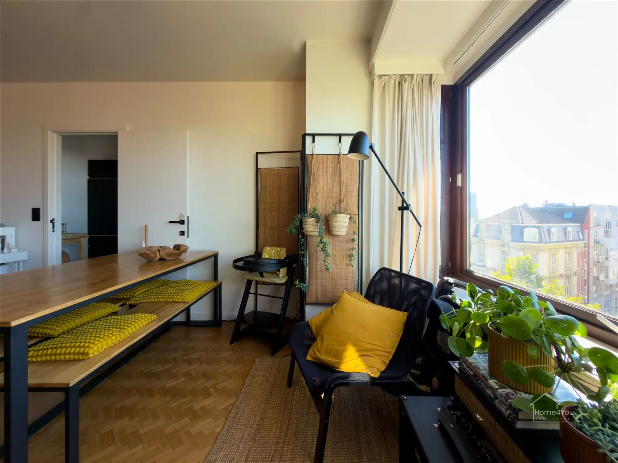 Gerenoveerd 2-slpk app. met 2 terrassen & garage in Gent! foto 2
