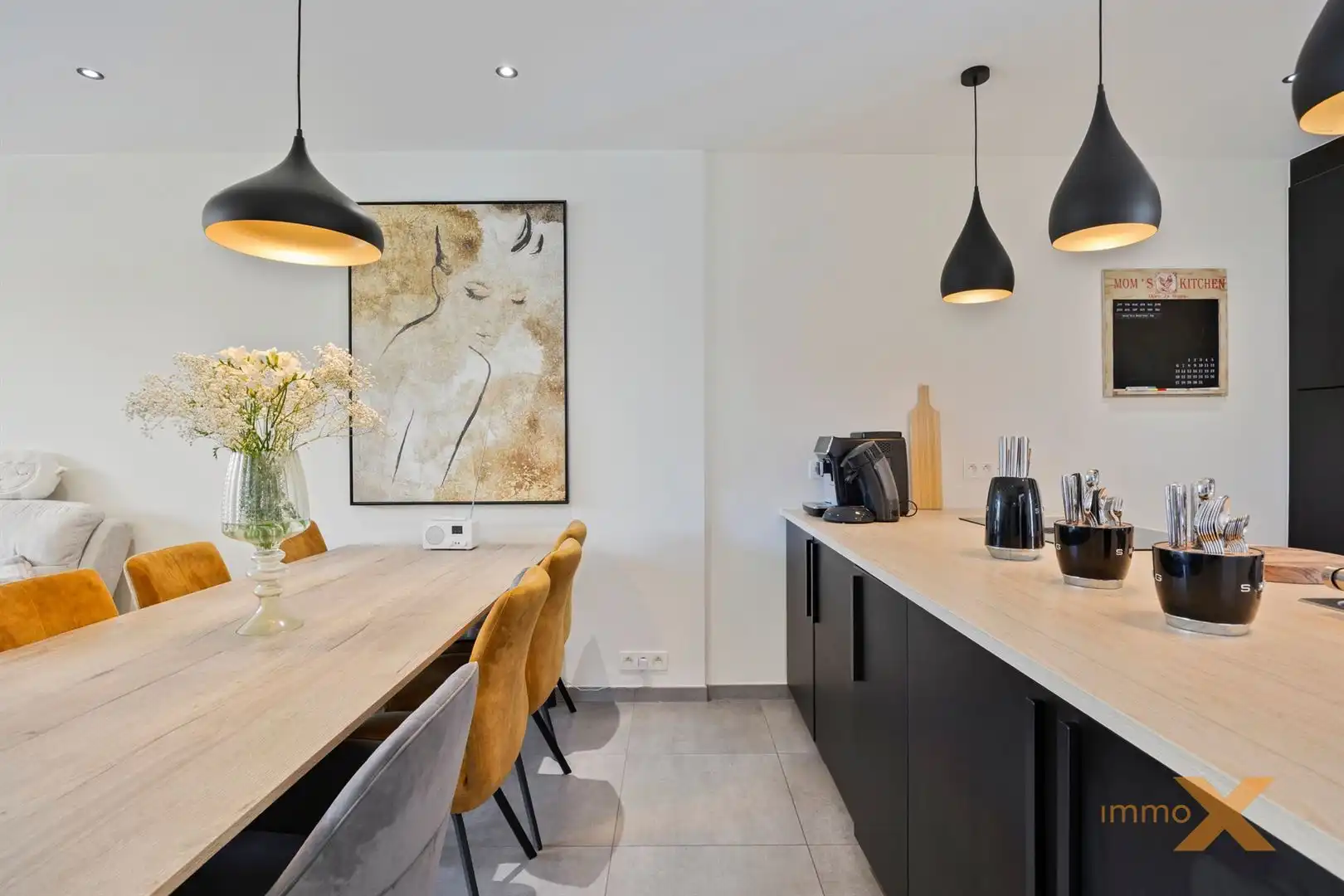 Charmante lichtrijke totaal gerenoveerde woning!! foto 7