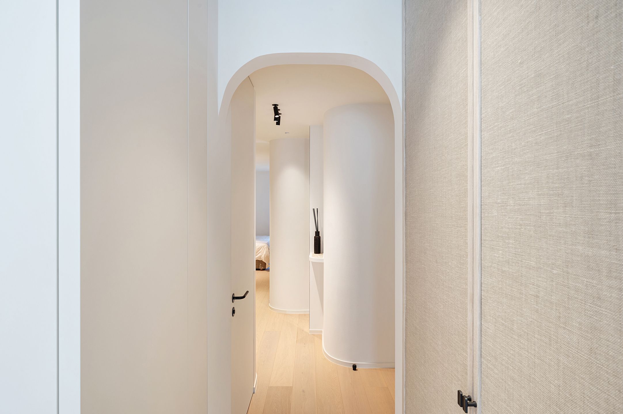 Top gerenoveerd appartement met zij zeezicht, Driehoeksplein foto 27