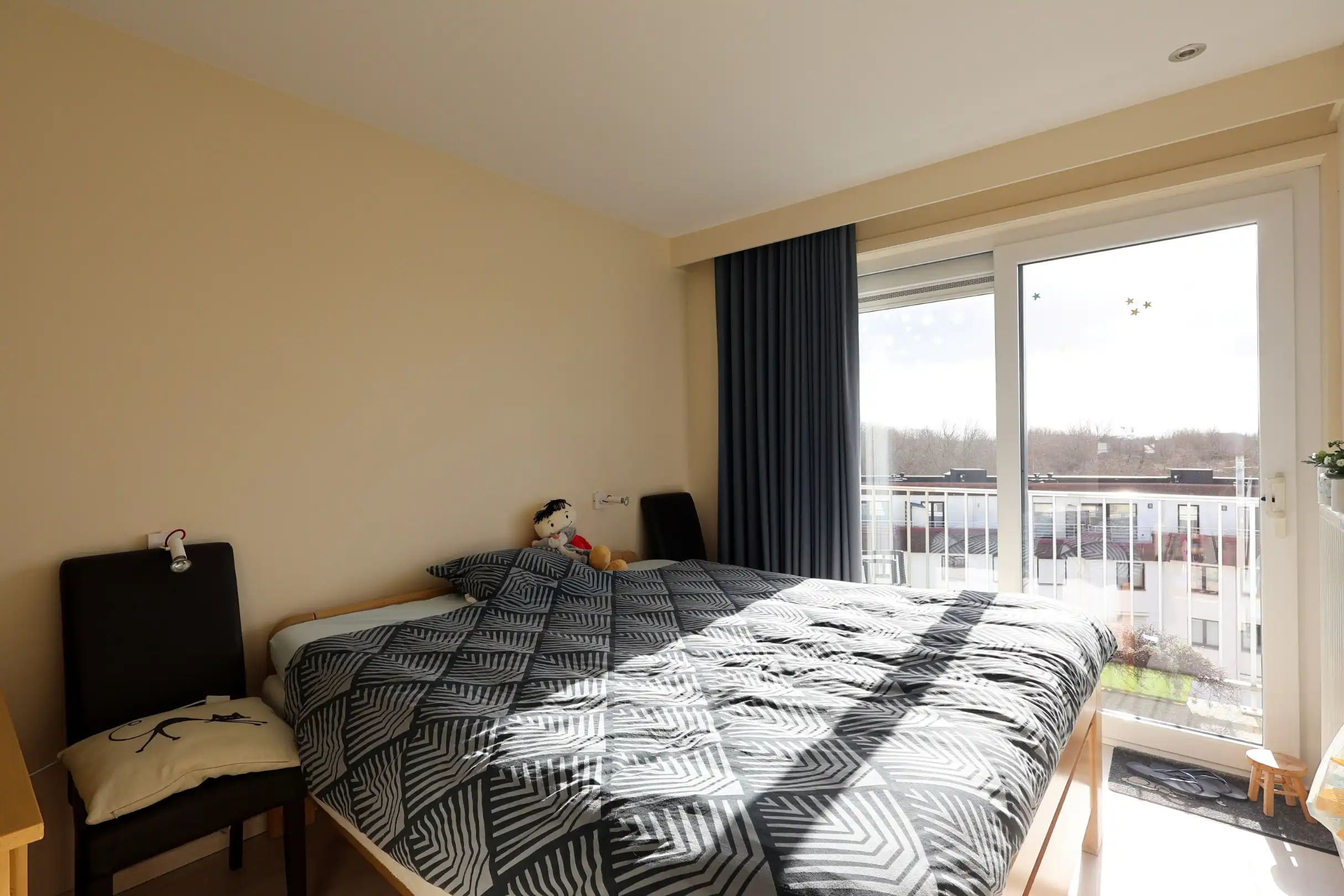 Modern appartement met 2 slaapkamers en parking te Oostduinkerke foto 11