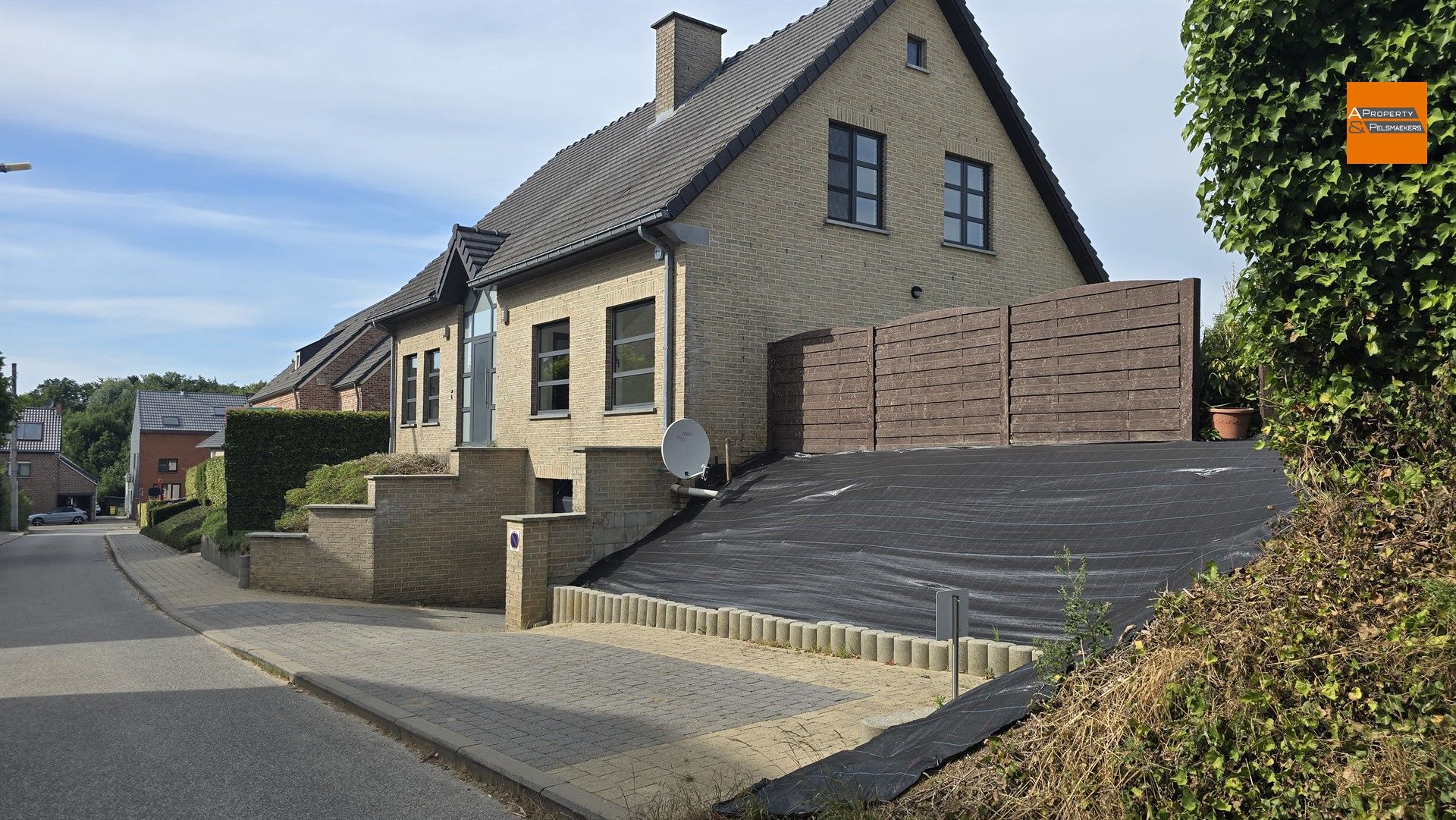 Rustig wonen in Leefdaal: Een energiezuinige gezinswoning met 5 slaapkamers foto {{pictureIndex}}