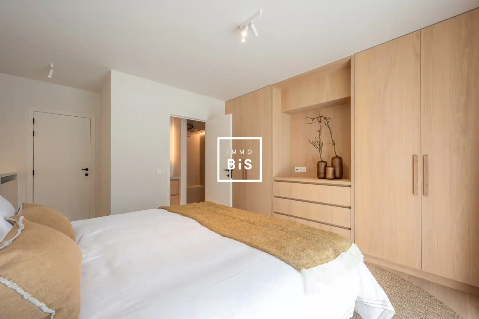 Smaakvol gerenoveerd appartement met zeezicht op een toplocatie in het Zoute foto 17