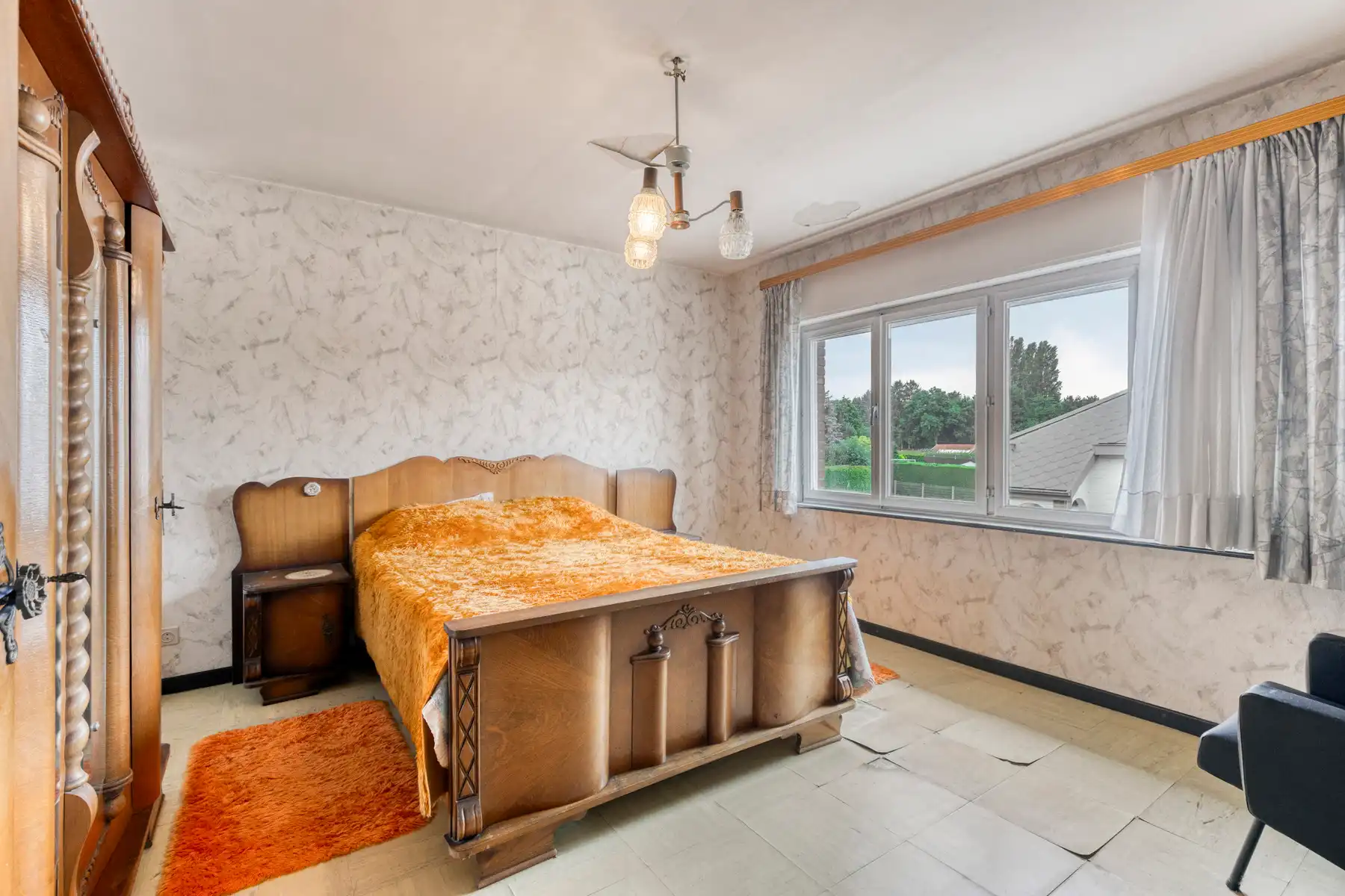 Te renoveren HOB met 3 slpk, garage en veel potentieel foto 13