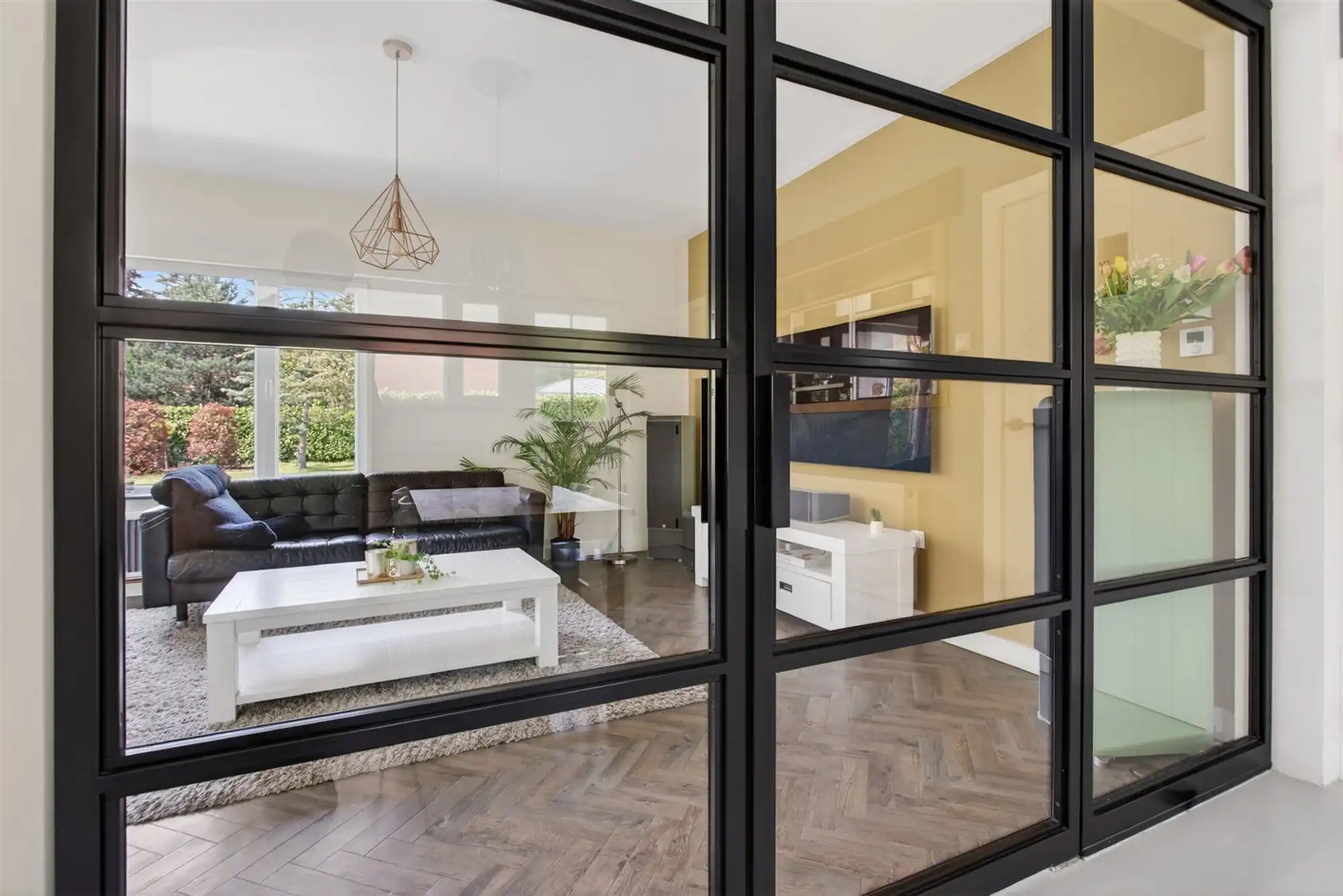 Ruime villa met zuidgerichte tuin en maximale privacy foto 24