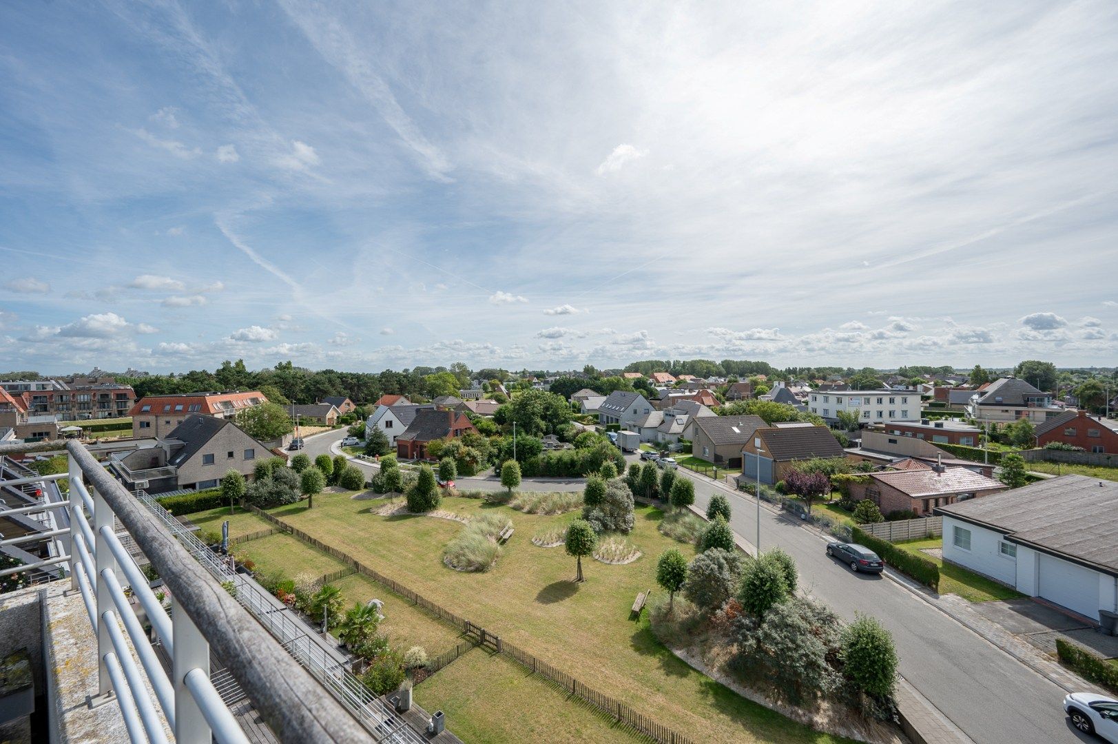 Unieke penthouse met open zichten richting de zee foto 21