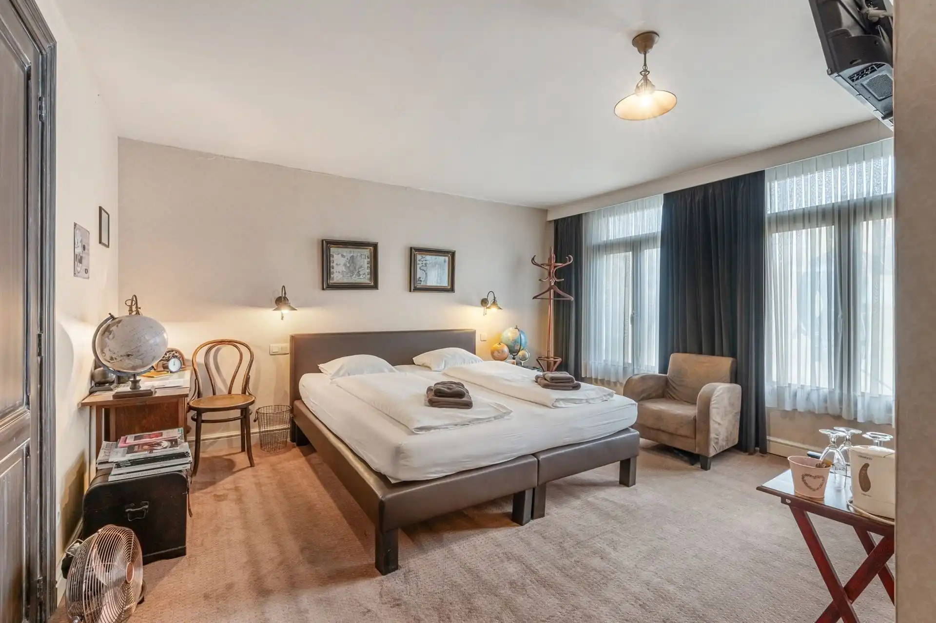 Charmante herenwoning met karakter en diverse woonmogelijkheden. foto 14