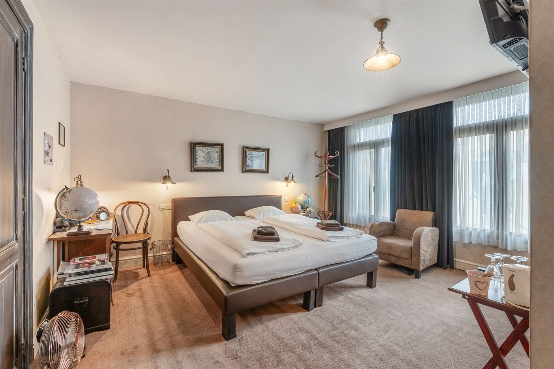 Charmante herenwoning met karakter en diverse woonmogelijkheden. foto 14