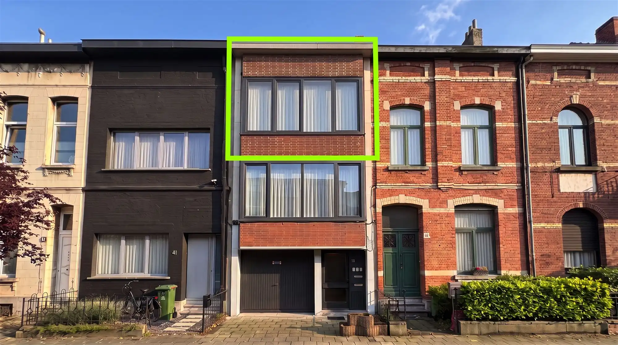 1-slaapkamerappartement met dressing en zonnig terras. foto {{pictureIndex}}