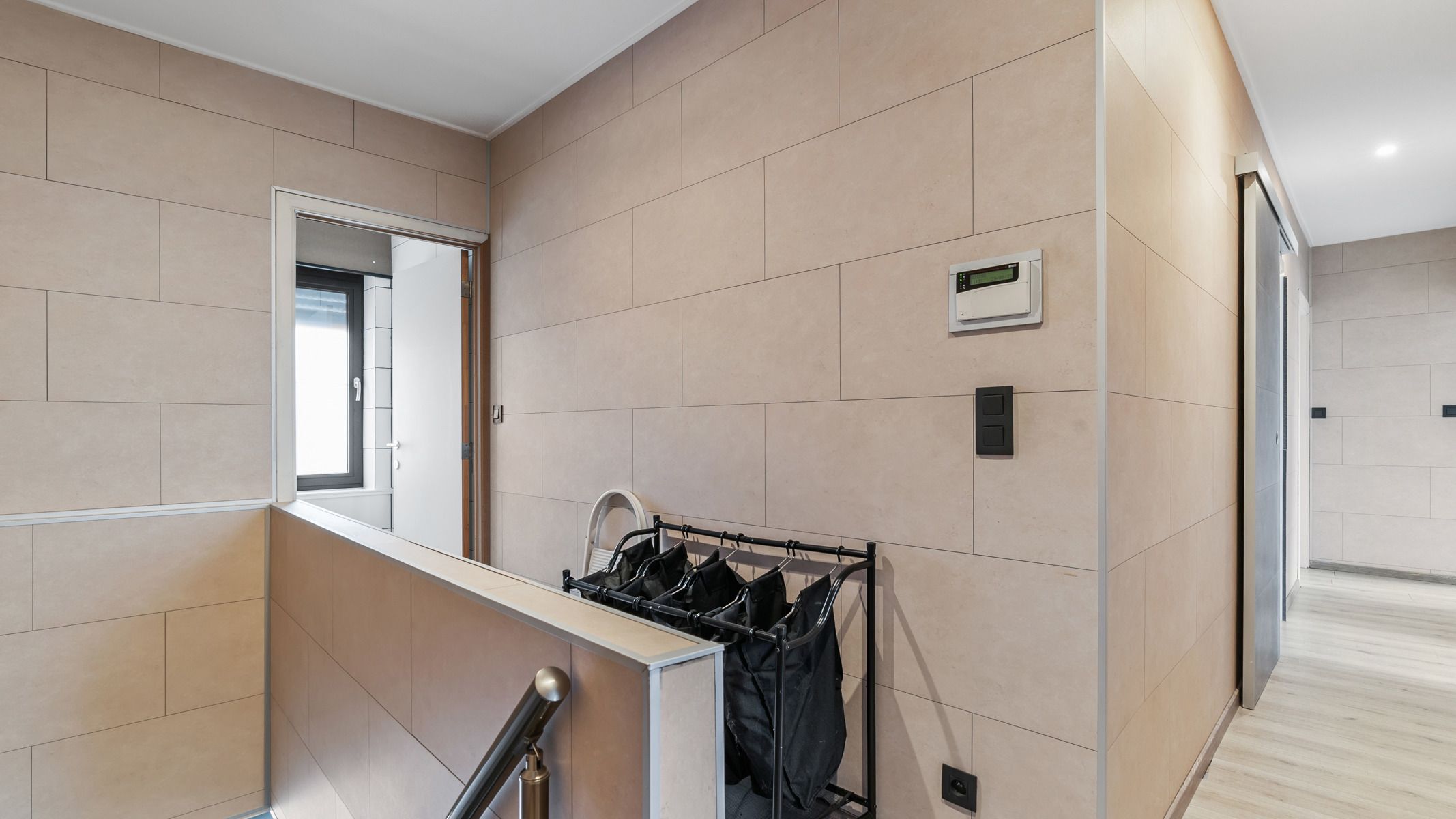 Instapklare woning met handelspand/atelier te Londerzeel foto 10