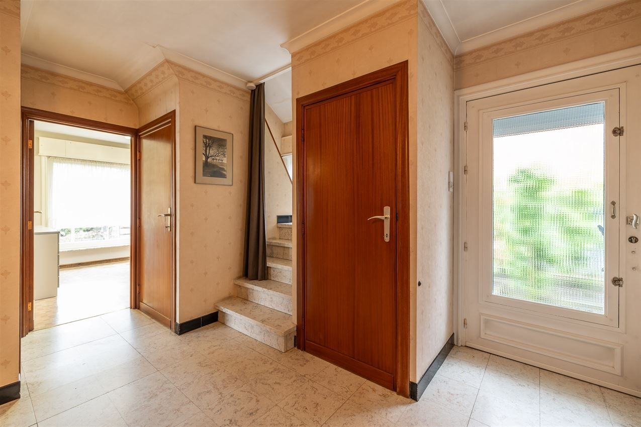 Te renoveren woning met 4 slk. in het hart van Averbode foto 4