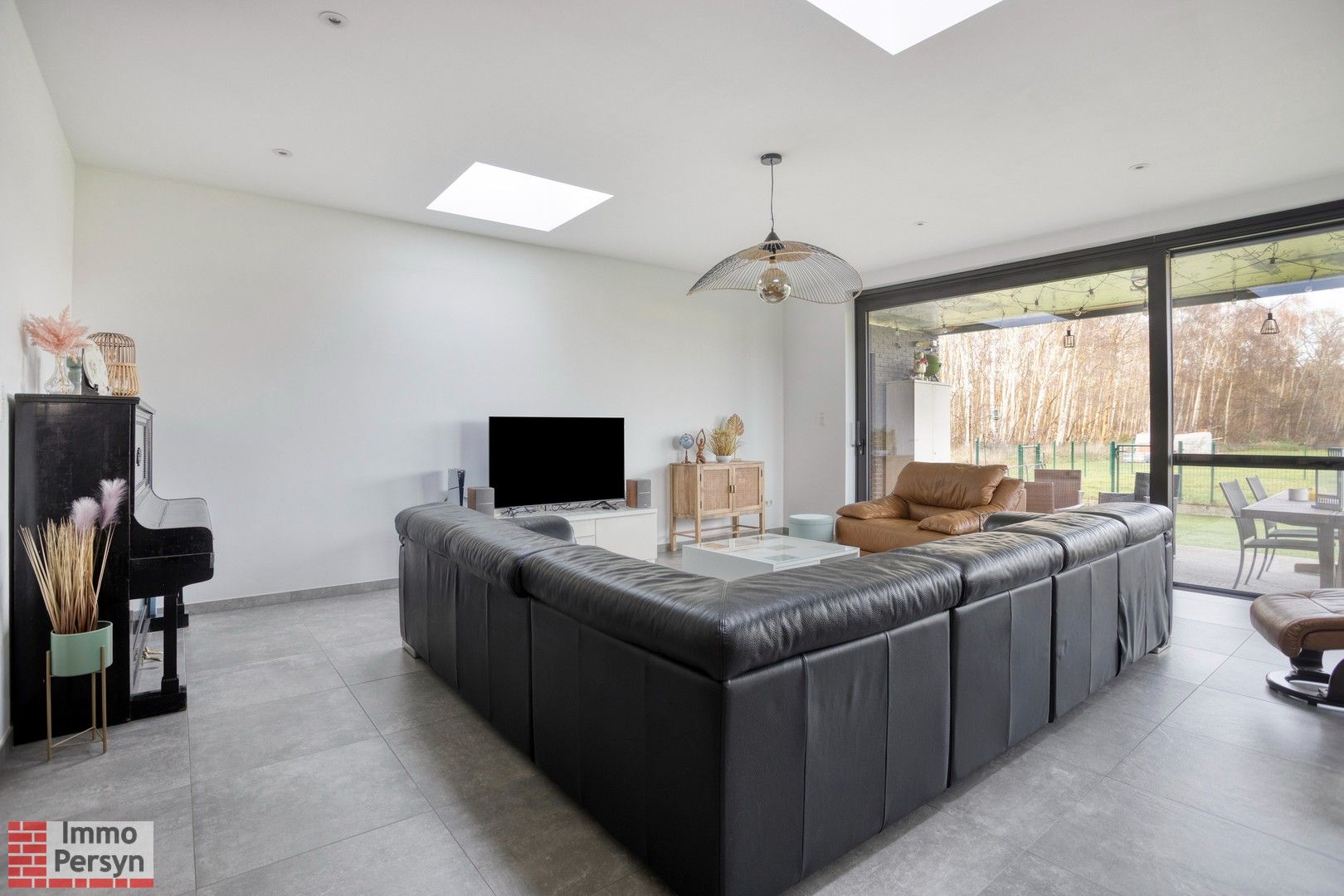 Landelijk gelegen open bebouwing op bijna 16 are. EPC A! foto 8