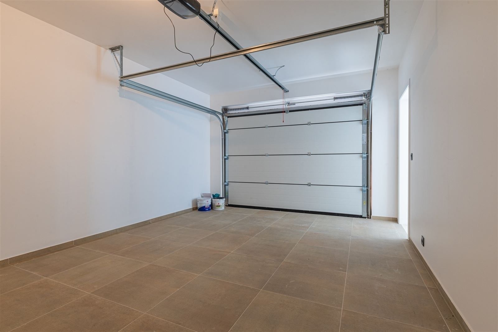 Magnifiek gerenoveerde woning met bijgebouw en parkeergelegenheid foto 28